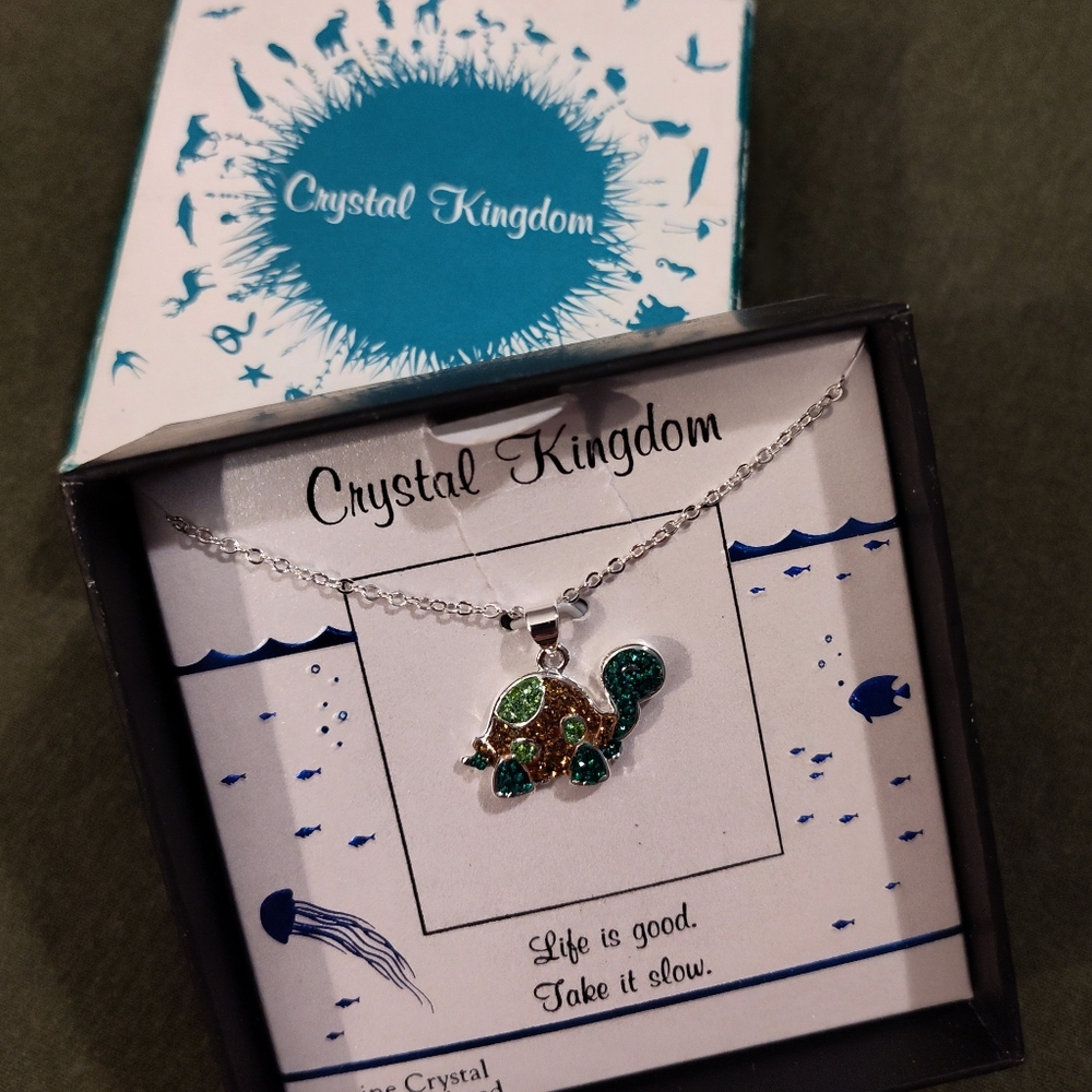 NWT!! Crystal Kingdom Turtle Necklace